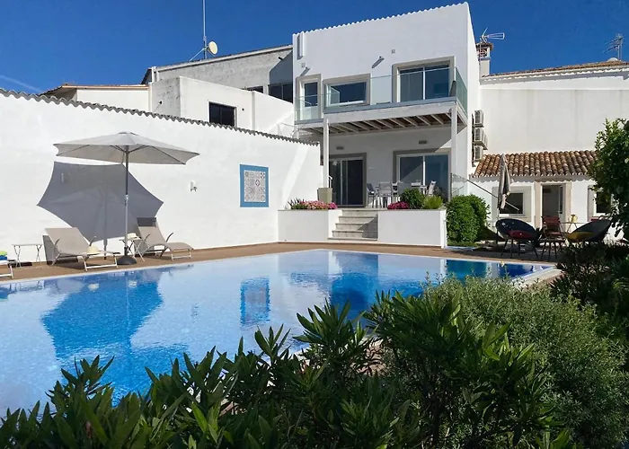 Casa Bravo